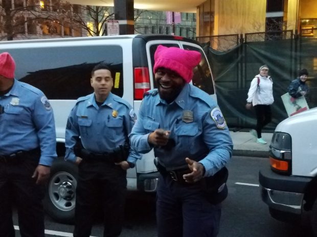 dc-police-pussy-hats2